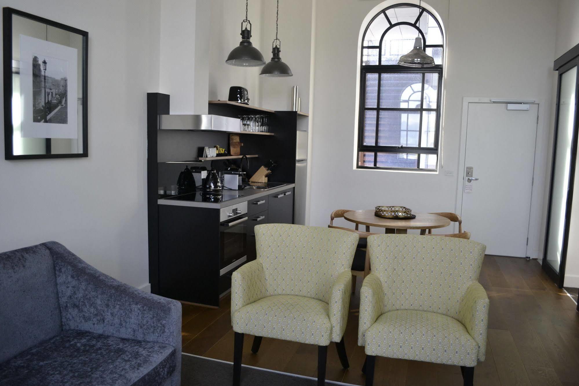 Devlin Apartments Джилонг Екстериор снимка