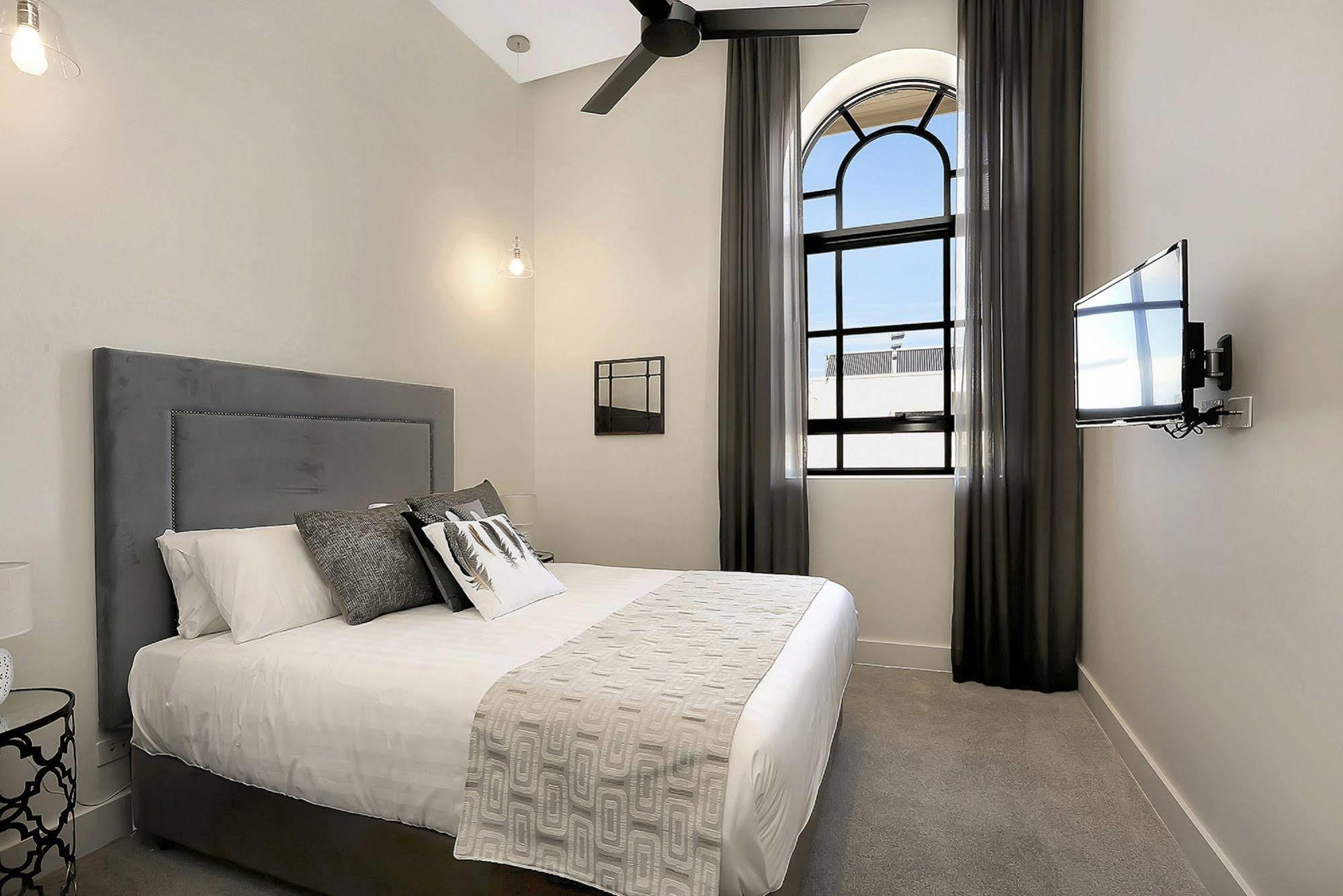 Devlin Apartments Джилонг Екстериор снимка
